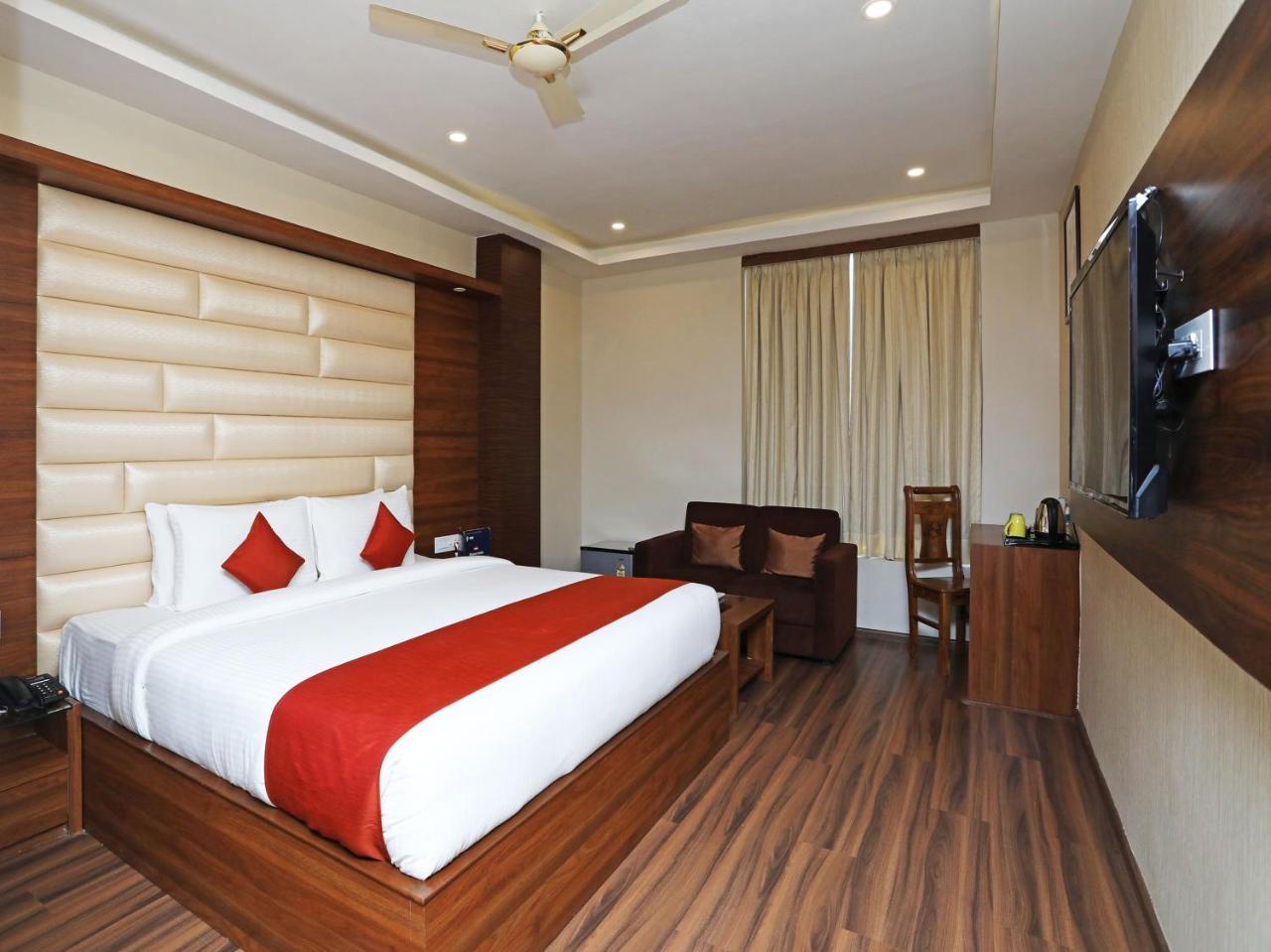 Oyo 16835 Stayotel Kolkata Airport Bagian luar foto