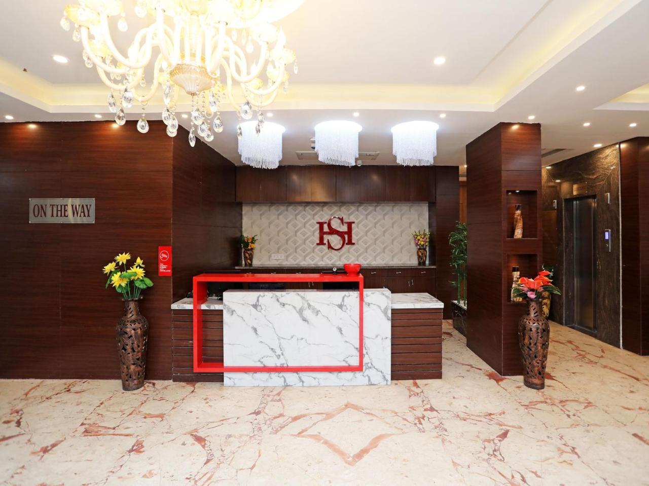 Oyo 16835 Stayotel Kolkata Airport Bagian luar foto