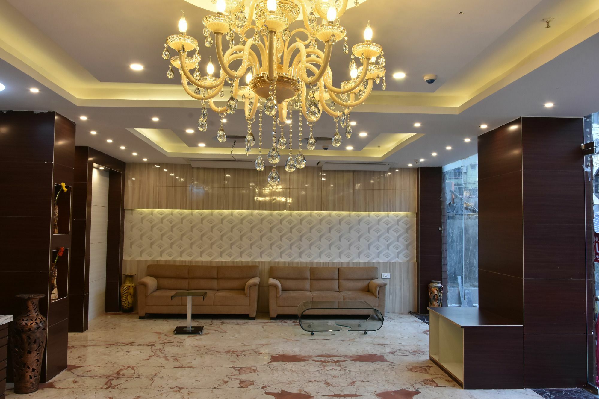 Oyo 16835 Stayotel Kolkata Airport Bagian luar foto