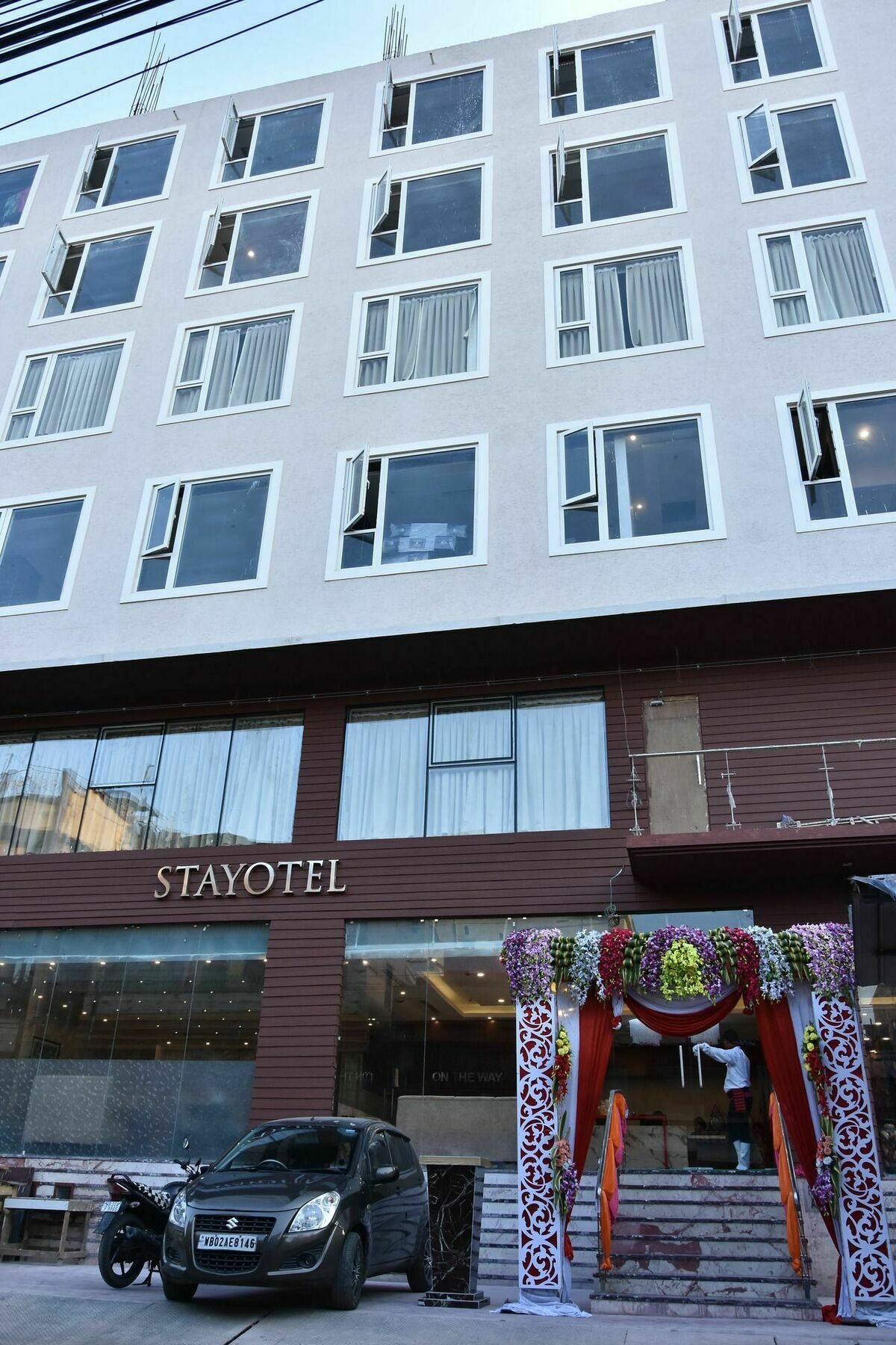 Oyo 16835 Stayotel Kolkata Airport Bagian luar foto